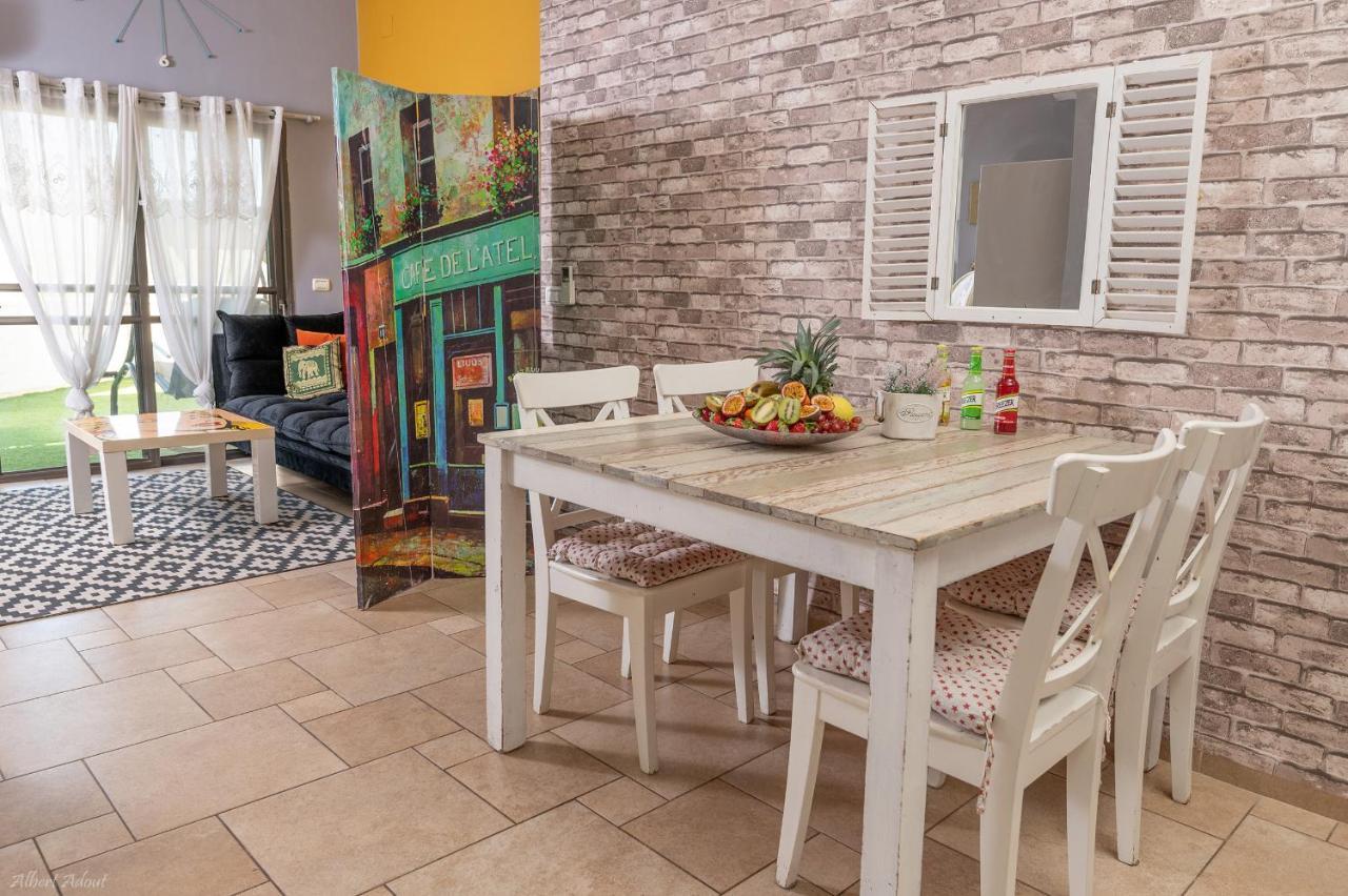 Vila Ahavtia - לזוגות ומשפחות CChad Nes Exteriér fotografie