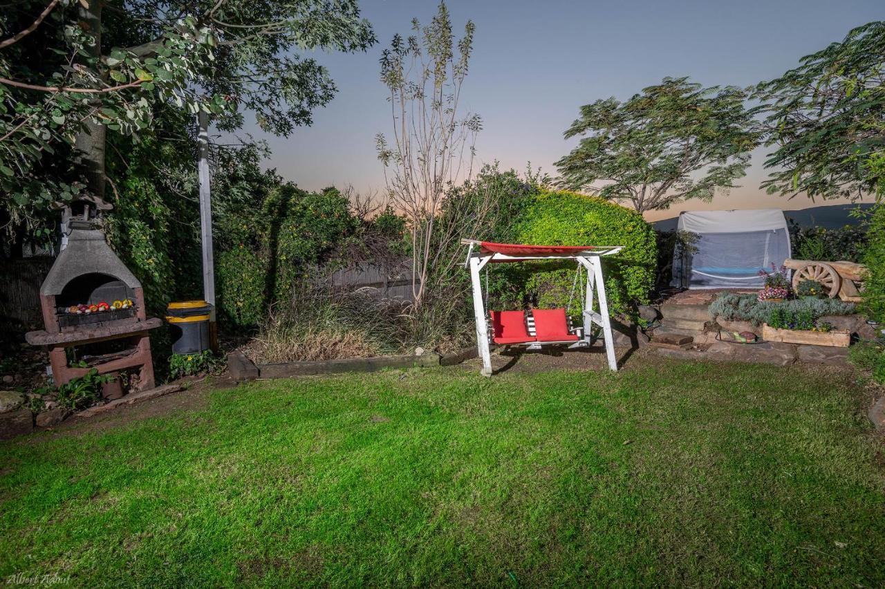 Vila Ahavtia - לזוגות ומשפחות CChad Nes Exteriér fotografie